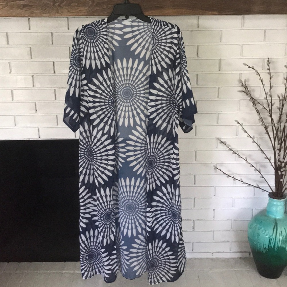 Navy and white boho print kimono